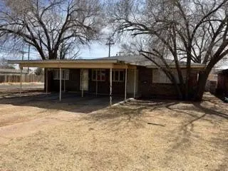 Front exterior — 2101 35th Street, Lubbock, TX 79412