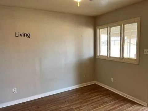Photo 5 — 2101 35th Street, Lubbock, TX 79412