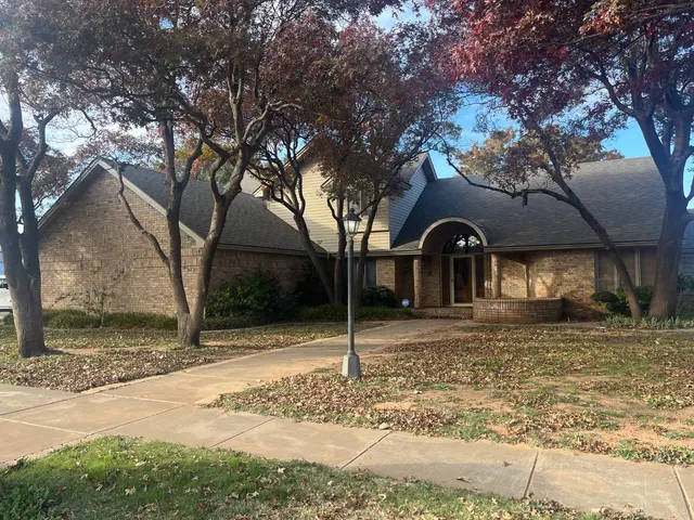 Photo 3 — 812 N 23rd Street, Lamesa, TX 79331