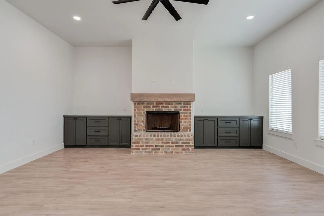 Photo 4 — 705 E 18th Street, Wolfforth, TX 79382