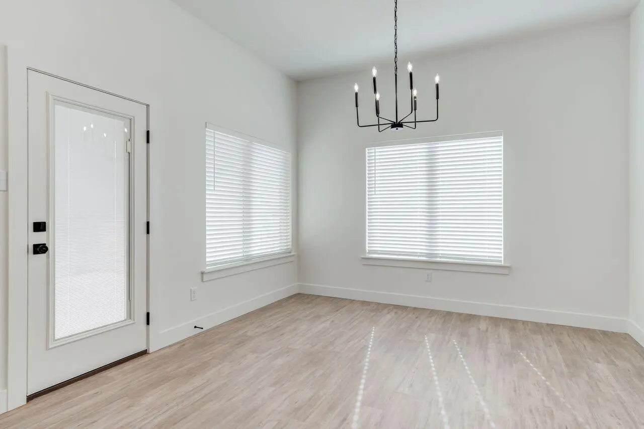 Photo 12 — 705 E 18th Street, Wolfforth, TX 79382