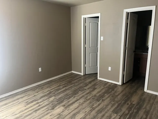 Photo 6 — 1517 E 15th Street, Lubbock, TX 79403