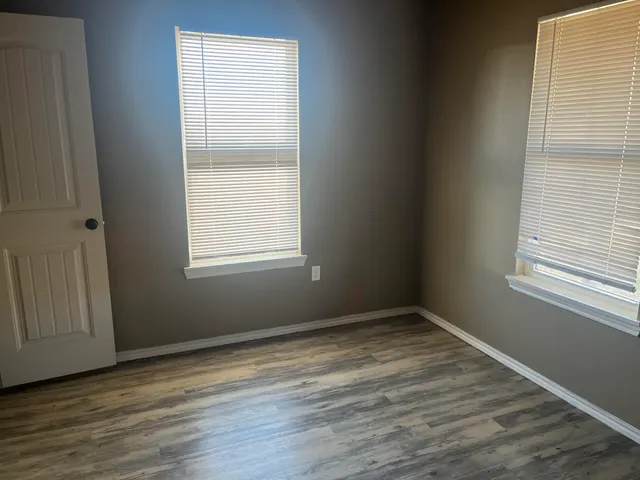 Photo 2 — 1517 E 15th Street, Lubbock, TX 79403