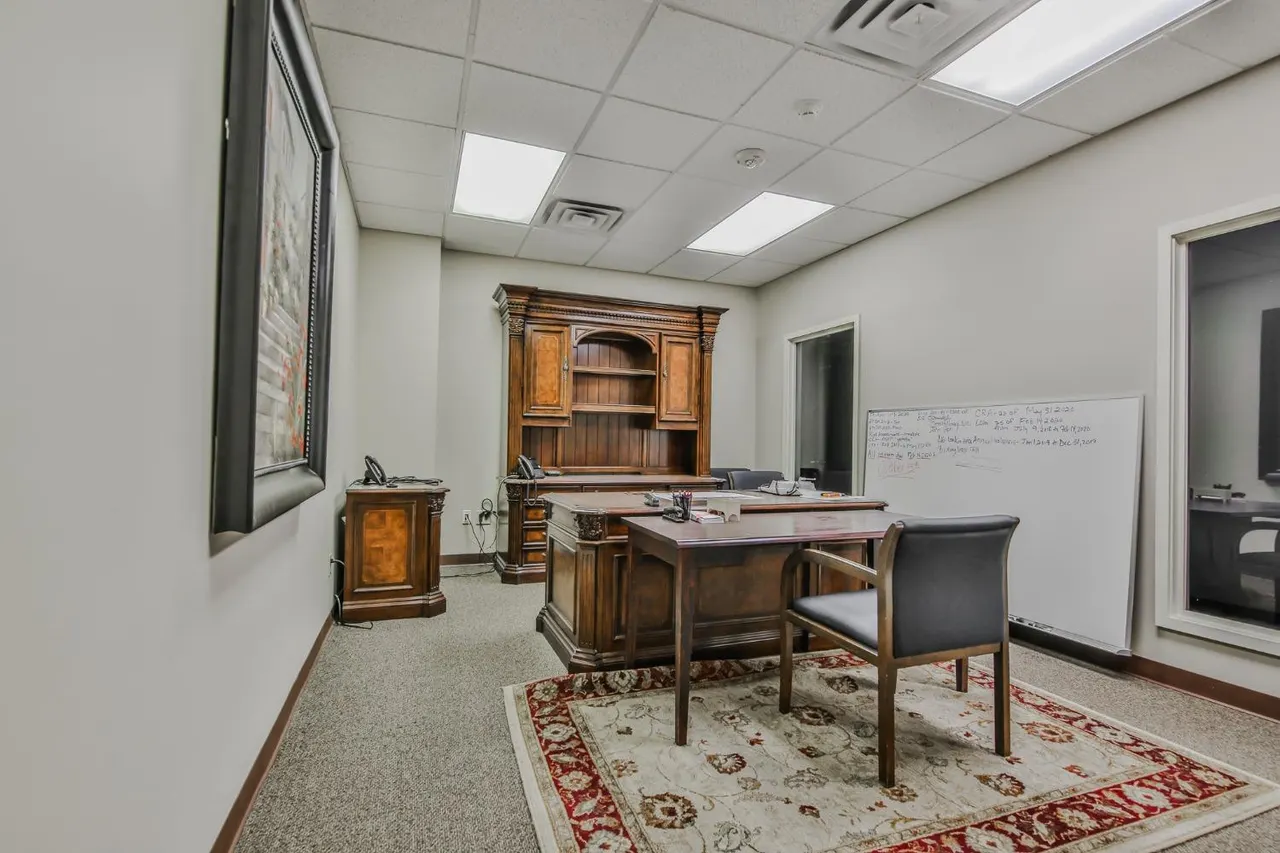 Photo 23 — 7727 Quaker Avenue, Lubbock, TX 79424