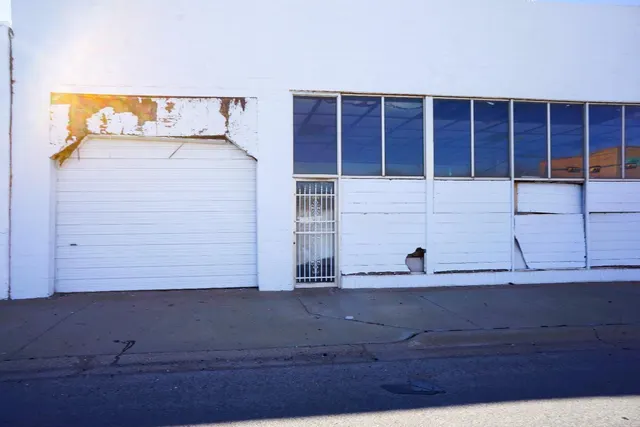 Photo 4 — 305 S 1st Street, Brownfield, TX 79316