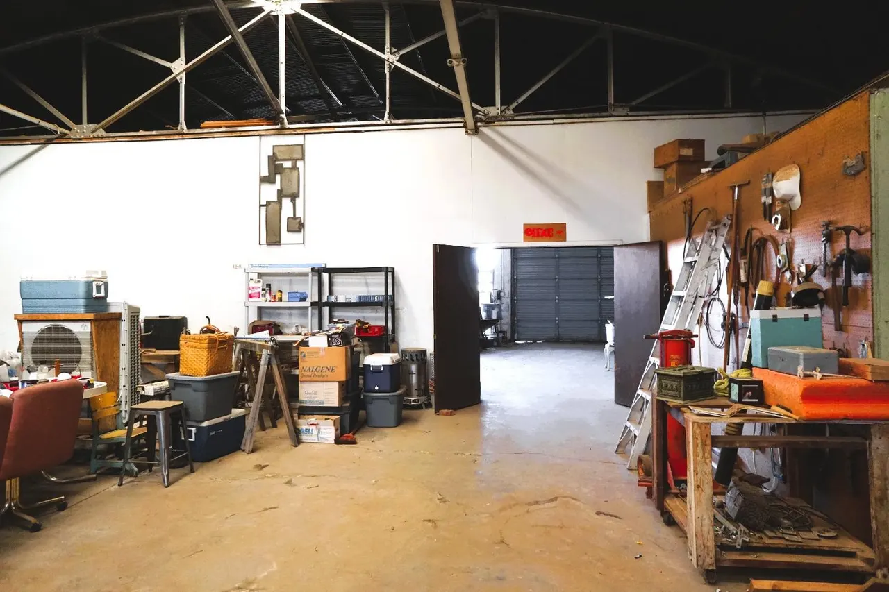 Photo 12 — 305 S 1st Street, Brownfield, TX 79316