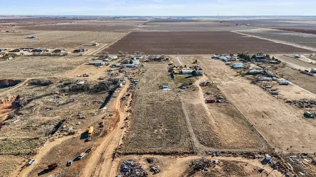 Photo 3 — 9116 County Road 6100, Shallowater, TX 79363