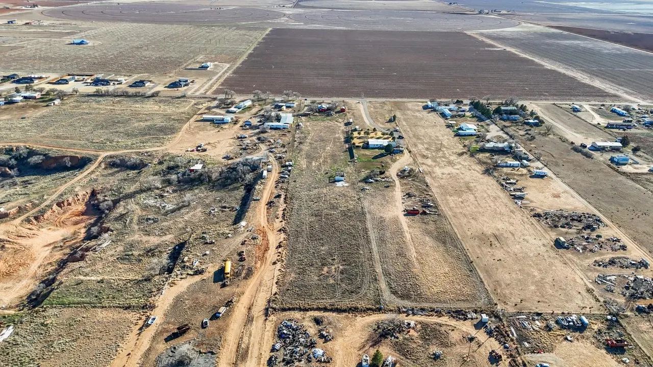 Photo 4 — 9116 County Road 6100, Shallowater, TX 79363