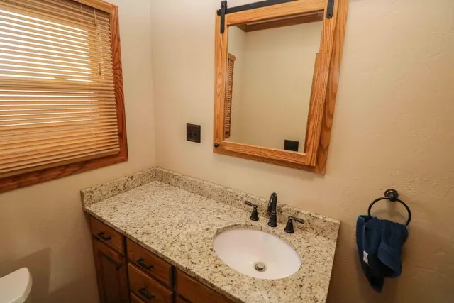 Photo 8 — 609 W 7th, Muleshoe, TX 79347