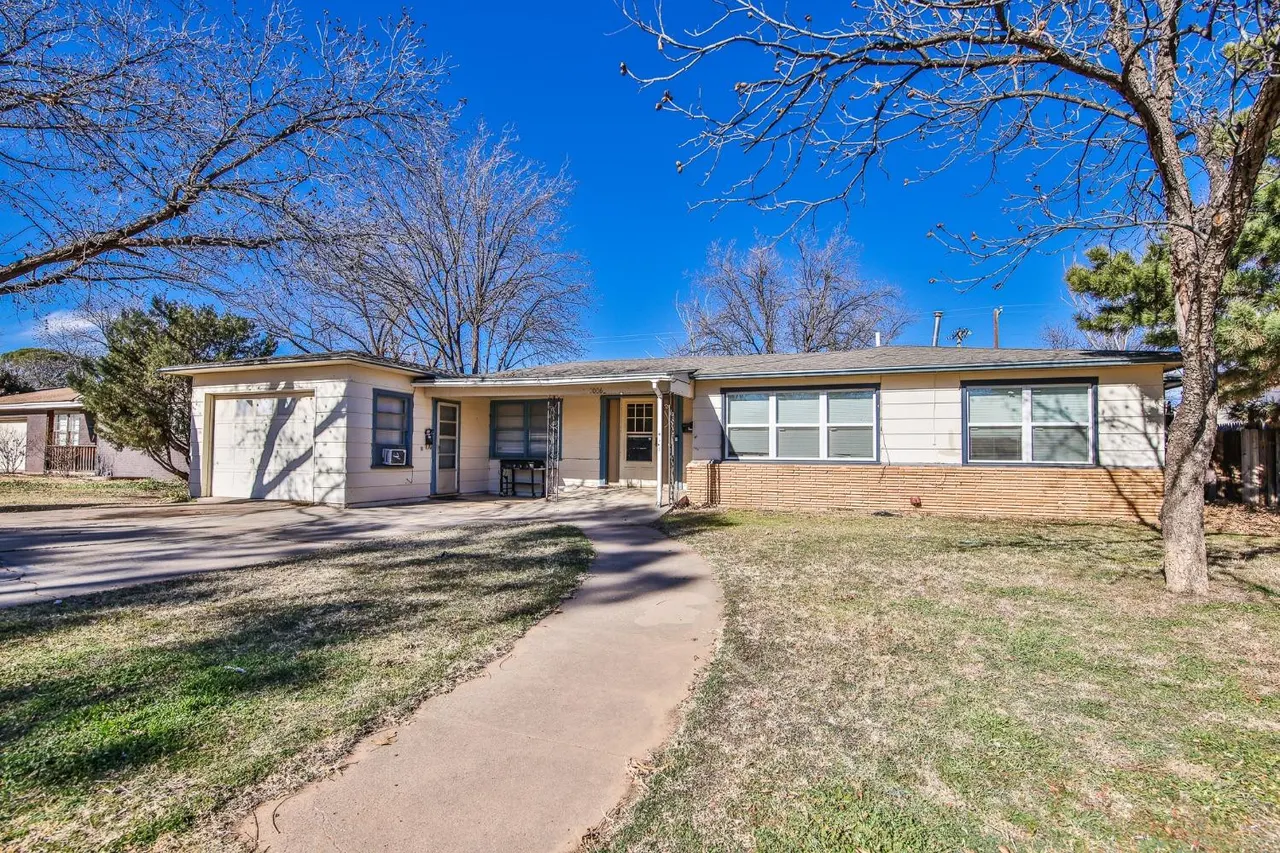 Front exterior — 3006 37th Street, Lubbock, TX 79413