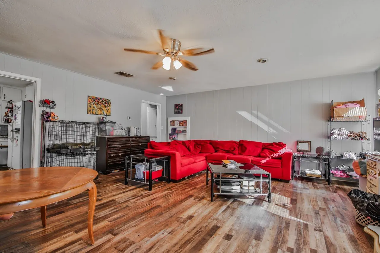 Photo 3 — 3006 37th Street, Lubbock, TX 79413