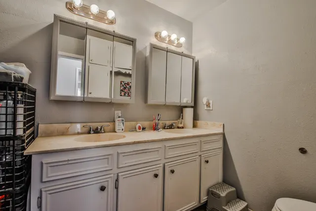 Photo 7 — 3006 37th Street, Lubbock, TX 79413