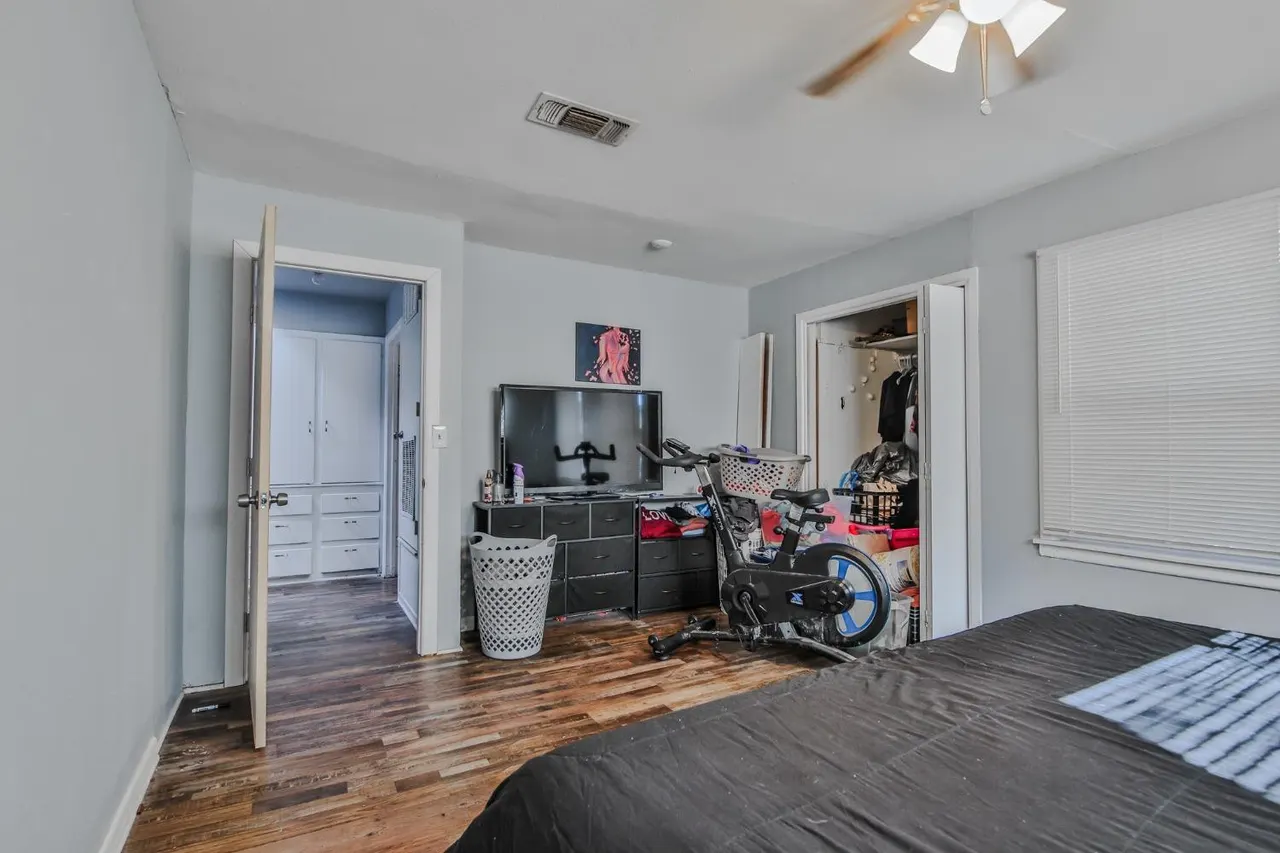 Photo 15 — 3006 37th Street, Lubbock, TX 79413