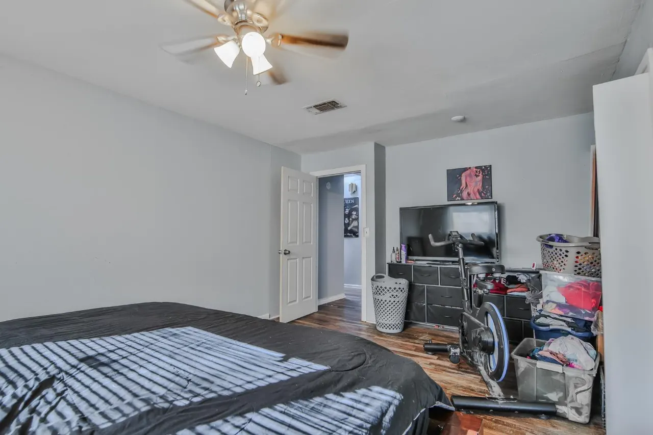 Photo 16 — 3006 37th Street, Lubbock, TX 79413