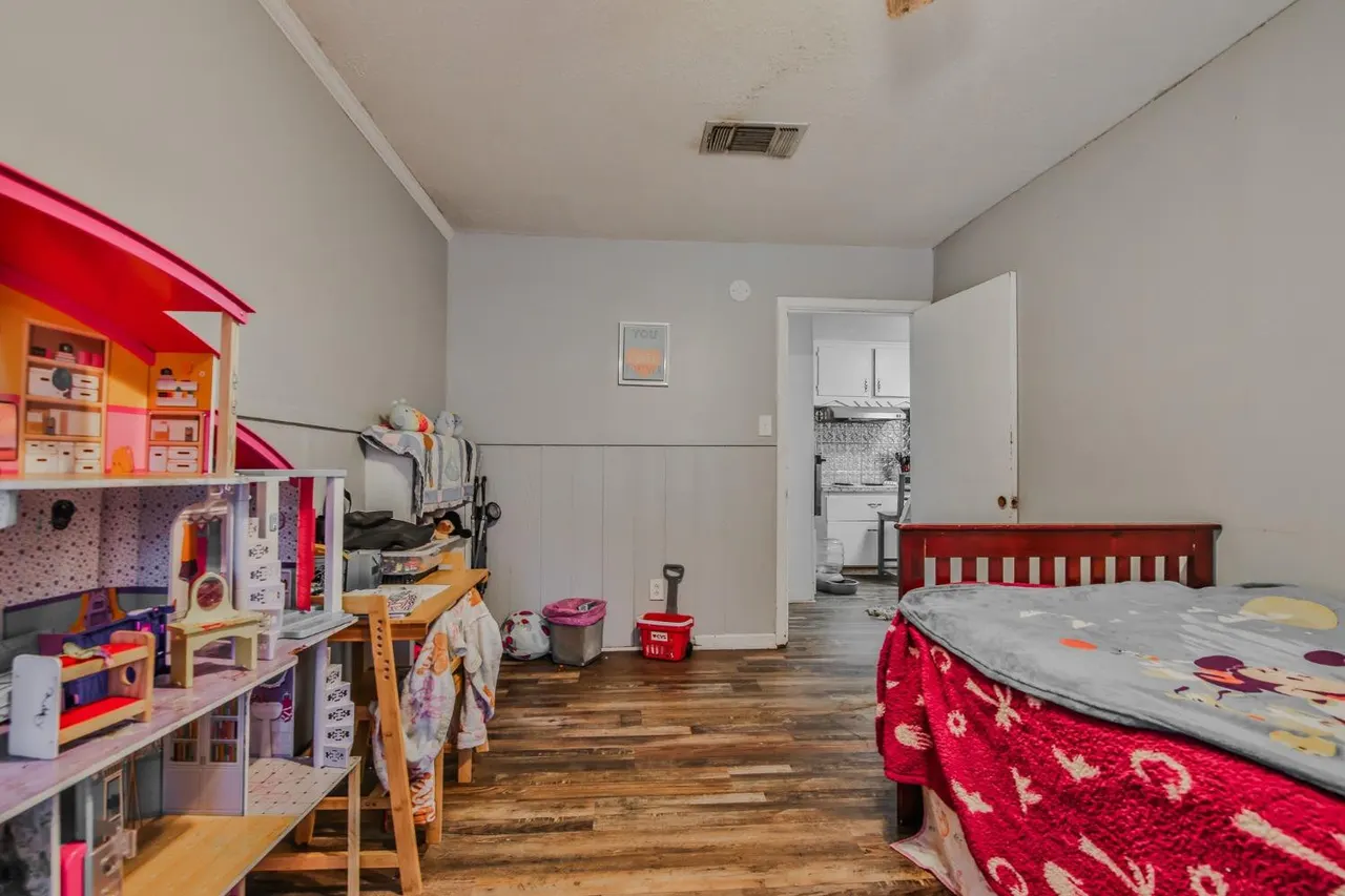 Photo 21 — 3006 37th Street, Lubbock, TX 79413