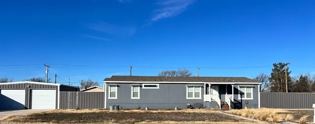 Photo 2 — 1021 Ave N, Ralls, TX 79357