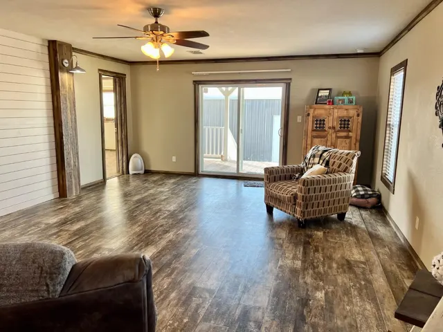 Photo 5 — 1021 Ave N, Ralls, TX 79357