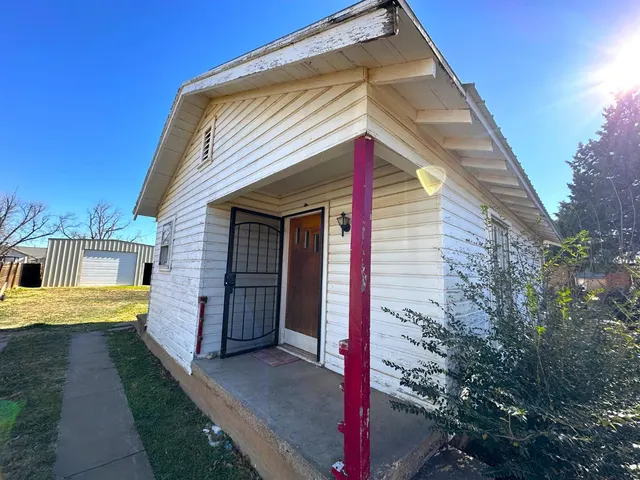 Photo 8 — 610 Trumbull Avenue, Spur, TX 79370