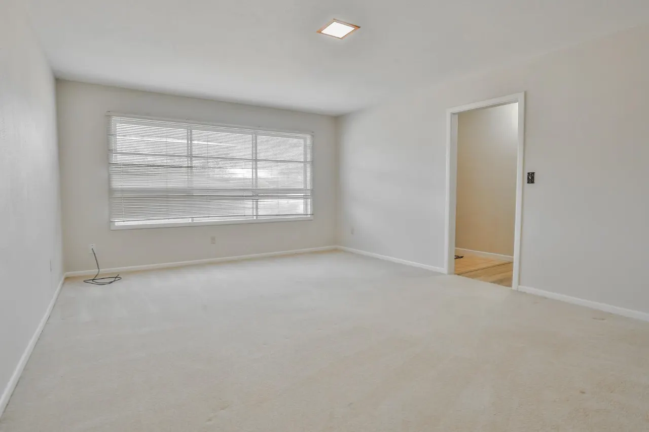 Photo 5 — 1606 E Cardwell Street, Brownfield, TX 79316