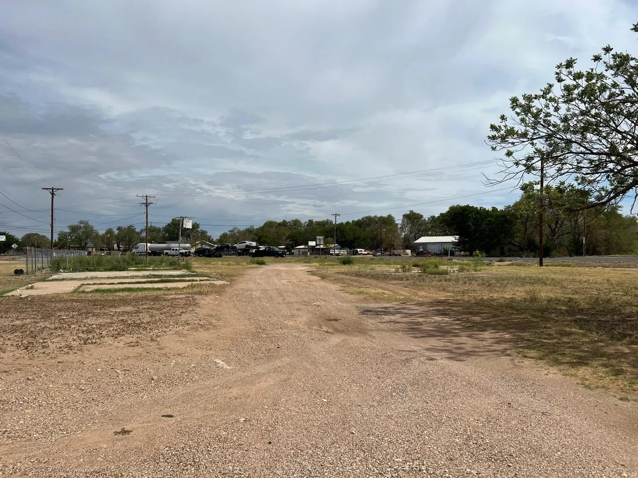 Photo 2 — 701 N Broadway Street, Post, TX 79356