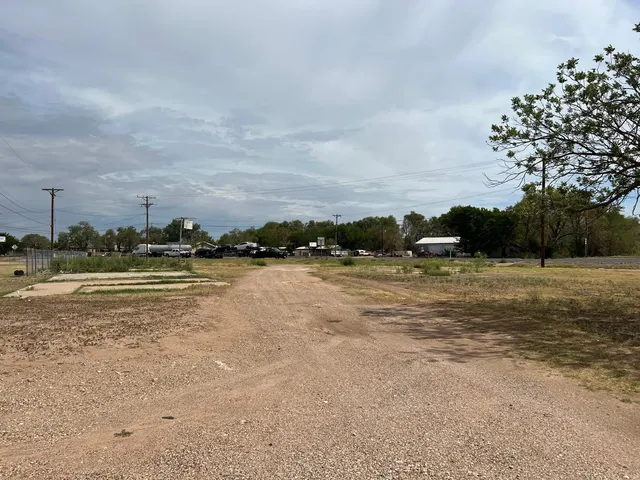 Photo 2 — 701 N Broadway Street, Post, TX 79356