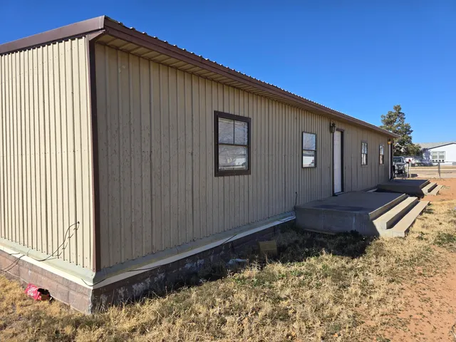 Photo 2 — 113 W Cedar Street, Denver City, TX 79323