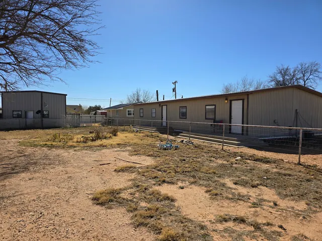 Photo 3 — 113 W Cedar Street, Denver City, TX 79323
