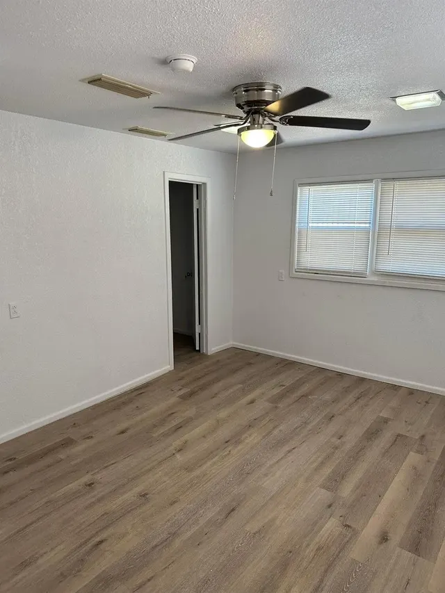 Photo 6 — 113 W Cedar Street, Denver City, TX 79323