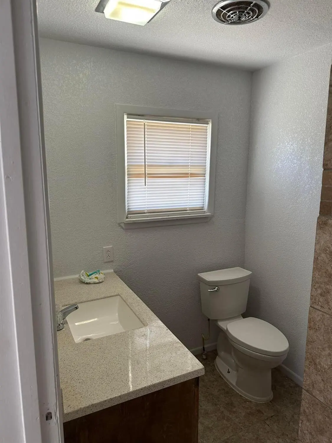 Photo 7 — 113 W Cedar Street, Denver City, TX 79323