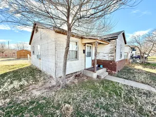 Sold home at 2113 2nd Place