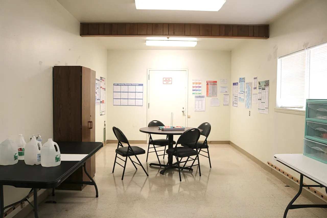 Photo 12 — 202 W 3rd Street, Hale Center, TX 79041