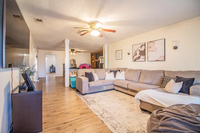 Photo 5 — 907 Ave H, Hale Center, TX 79041