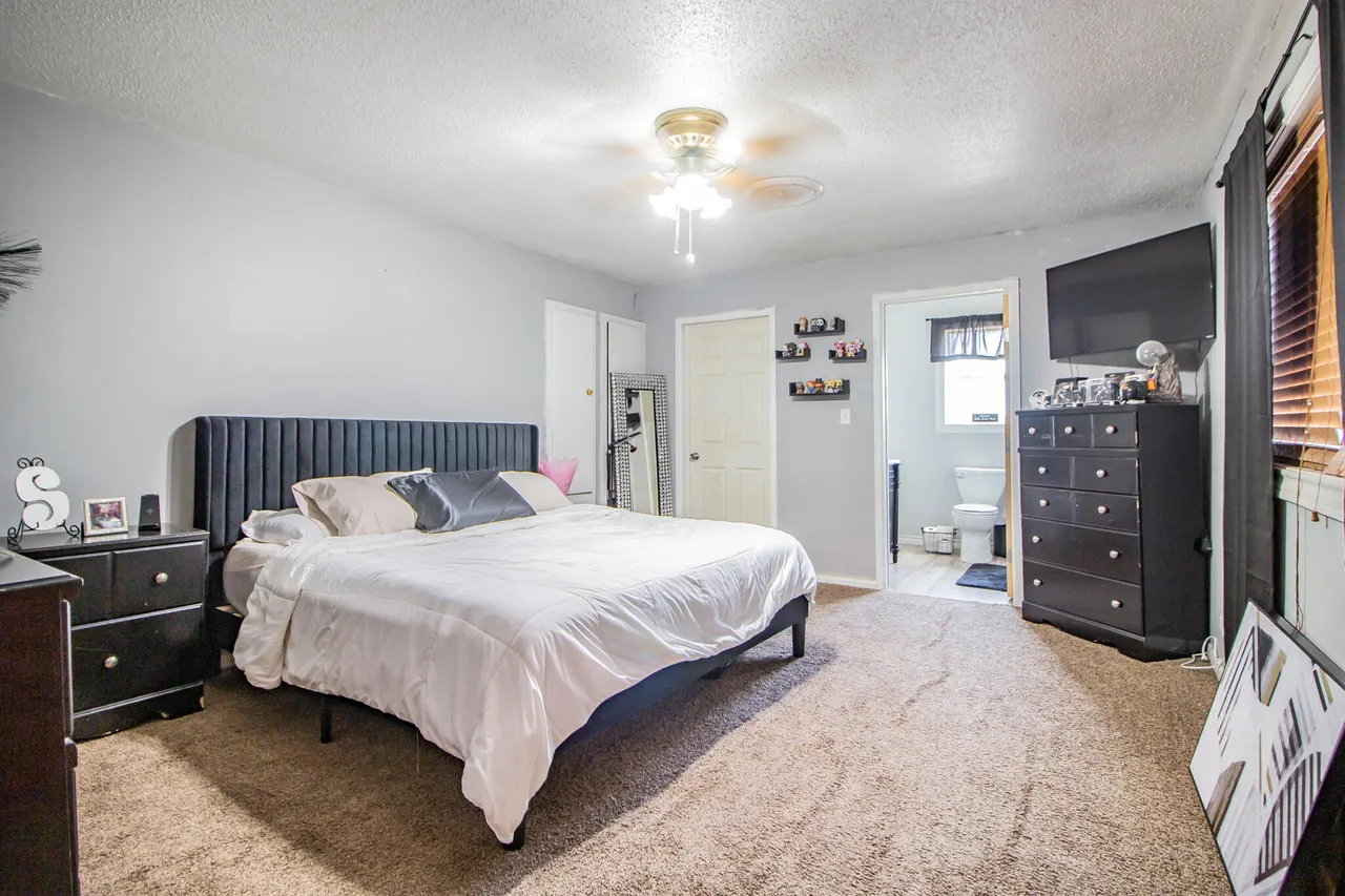 Photo 17 — 907 Ave H, Hale Center, TX 79041