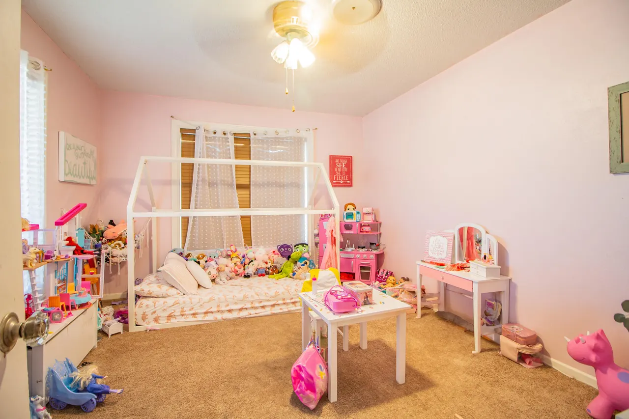 Photo 22 — 907 Ave H, Hale Center, TX 79041