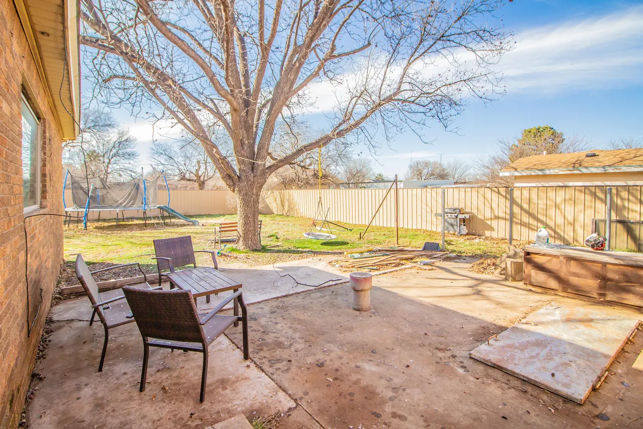 Photo 28 — 907 Ave H, Hale Center, TX 79041