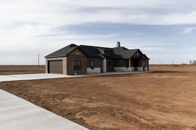 Photo 2 — 4062 S FM 168, Ropesville, TX 79358