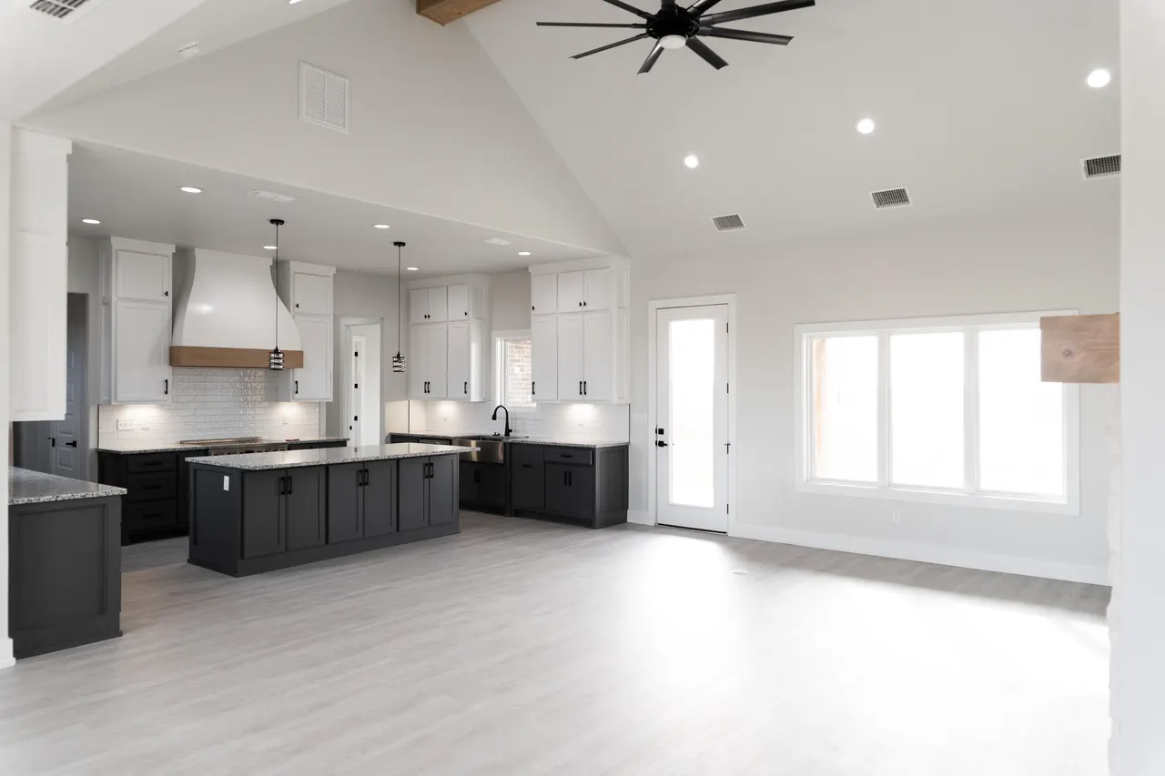 Photo 12 — 4062 S FM 168, Ropesville, TX 79358