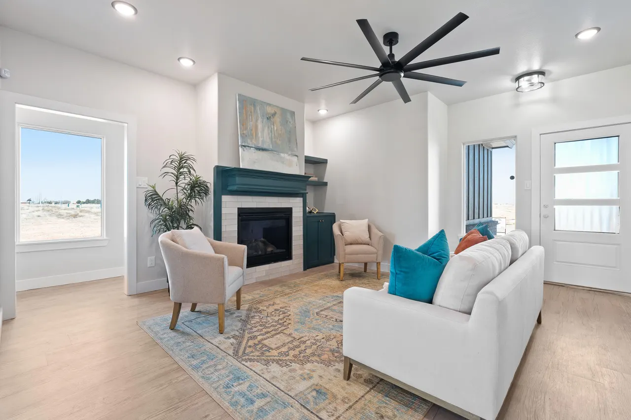 Photo 3 — 2123 Edgewood Street, Lubbock, TX 79415