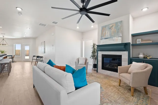 Photo 6 — 2123 Edgewood Street, Lubbock, TX 79415