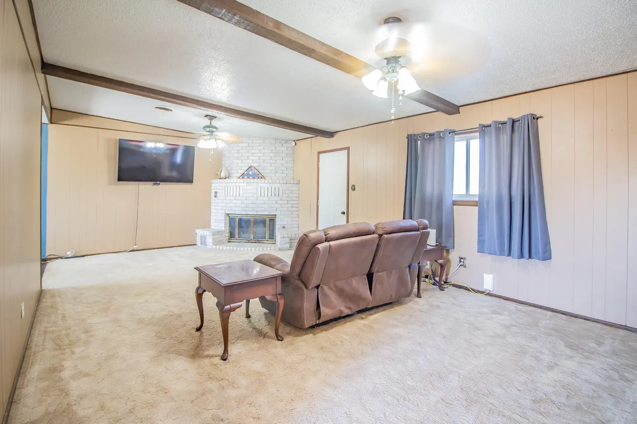 Photo 4 — 208  N Van Buren Avenue, Lorenzo, TX 79343