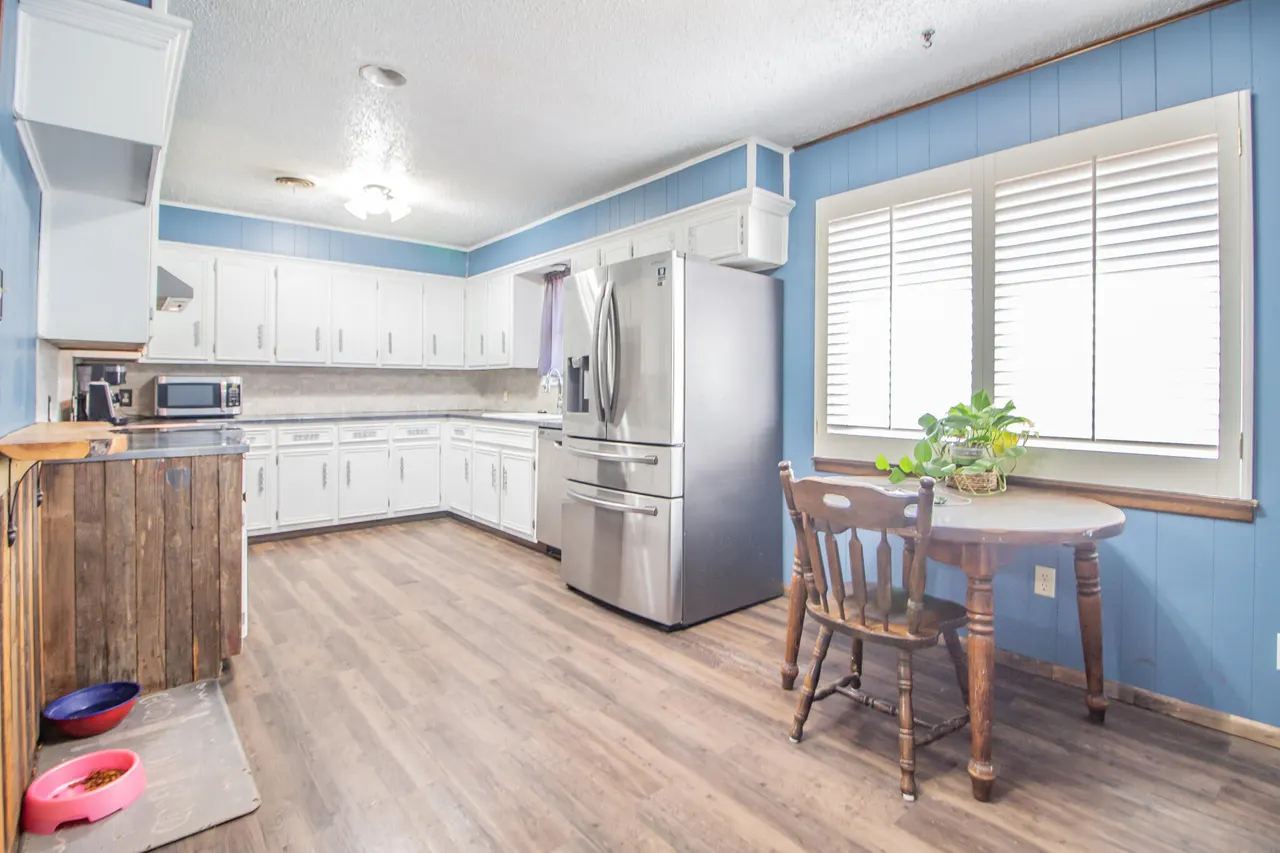 Photo 8 — 208  N Van Buren Avenue, Lorenzo, TX 79343