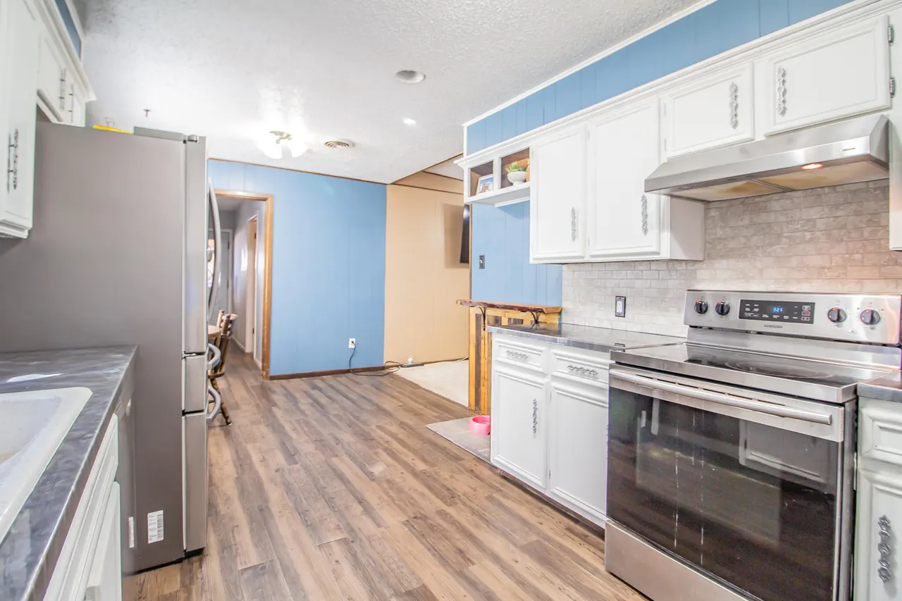 Photo 10 — 208  N Van Buren Avenue, Lorenzo, TX 79343