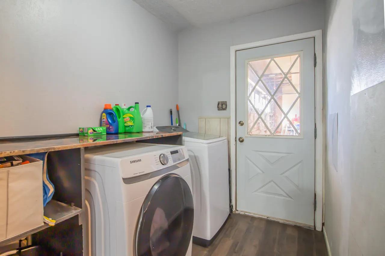 Photo 15 — 208  N Van Buren Avenue, Lorenzo, TX 79343