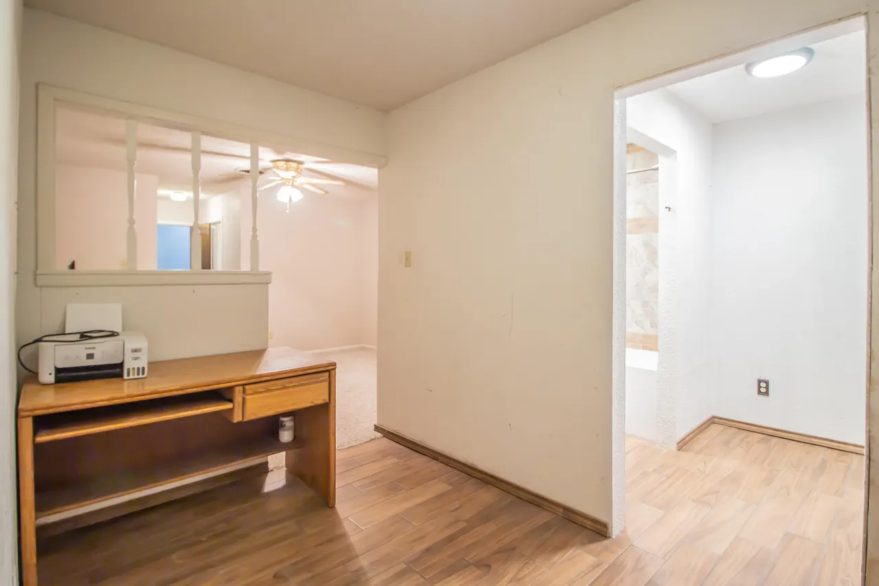 Photo 12 — 208  N Van Buren Avenue, Lorenzo, TX 79343