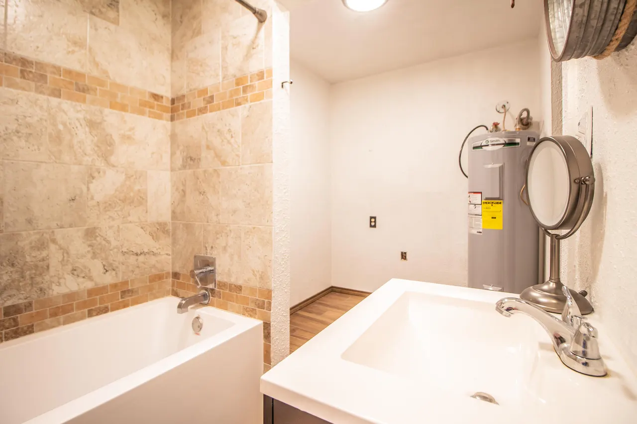 Photo 14 — 208  N Van Buren Avenue, Lorenzo, TX 79343