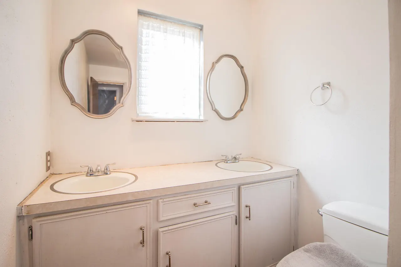 Photo 20 — 208  N Van Buren Avenue, Lorenzo, TX 79343