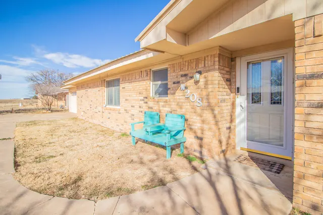 Photo 3 — 208  N Van Buren Avenue, Lorenzo, TX 79343