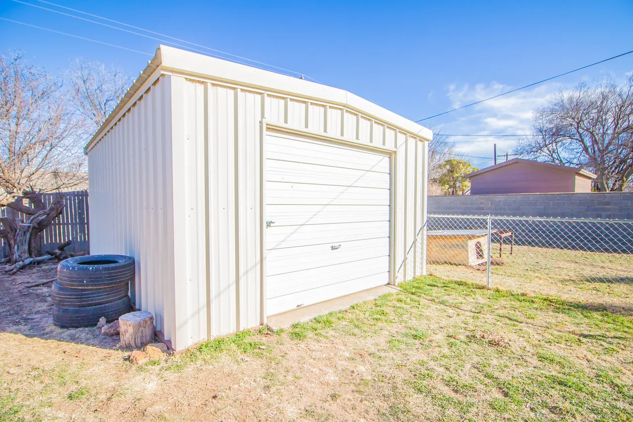 Photo 26 — 208  N Van Buren Avenue, Lorenzo, TX 79343
