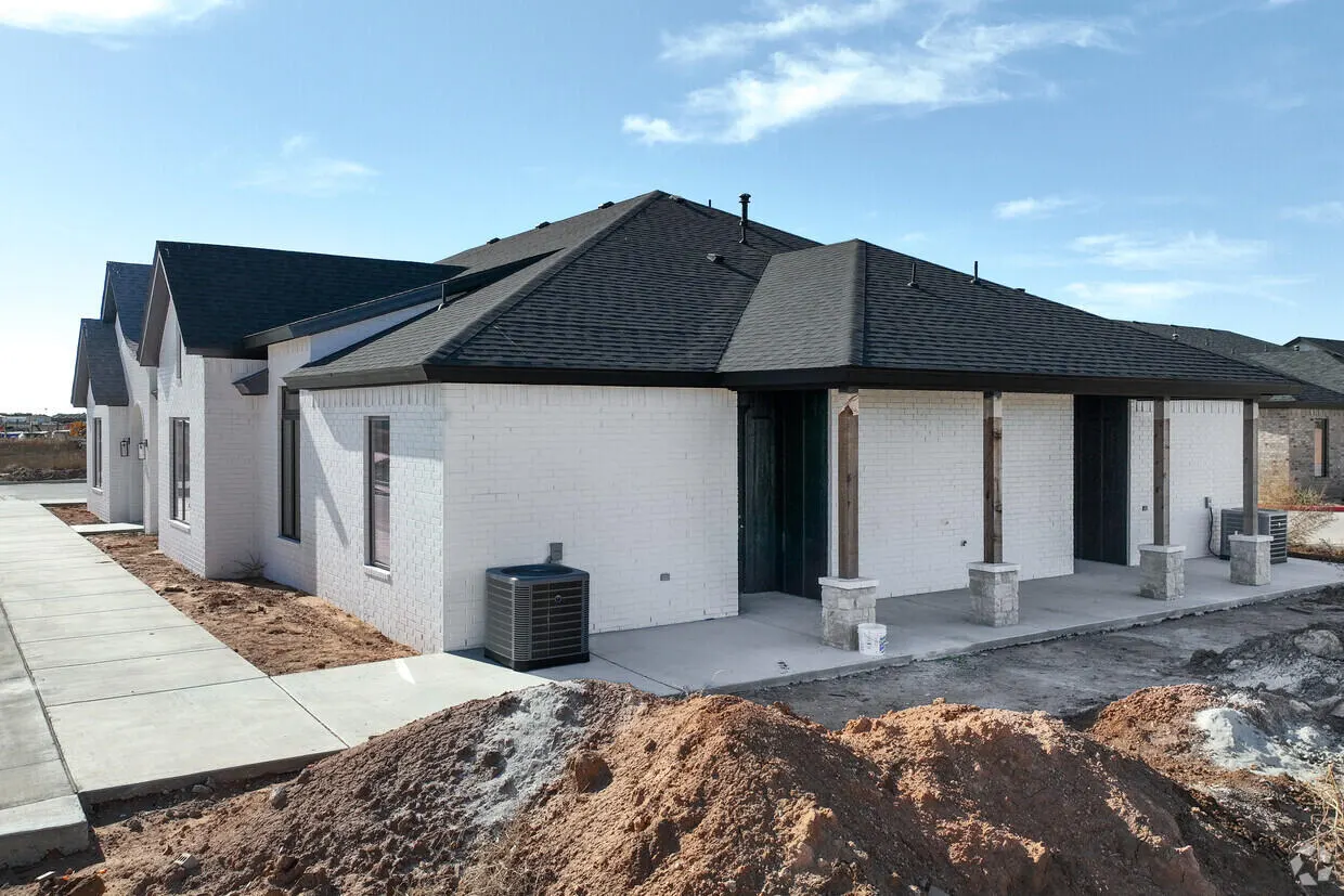 Photo 2 — 3204 140th Street, Lubbock, TX 79423