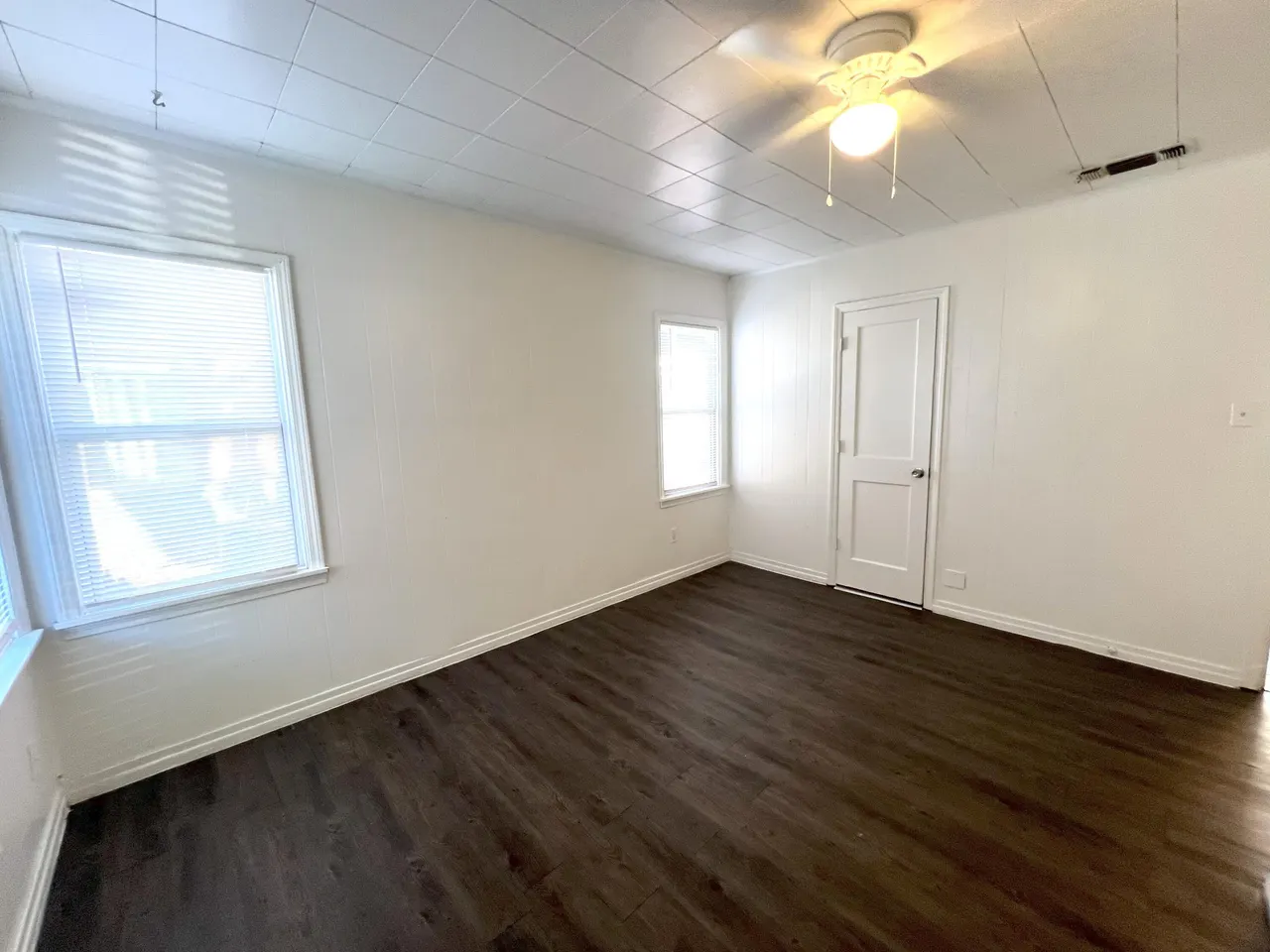 Photo 15 — 2110 30th Street, Lubbock, TX 79411